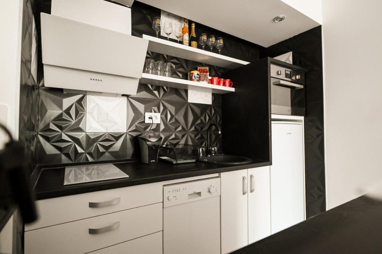 Chill Out Apartment Novi Sad Esterno foto