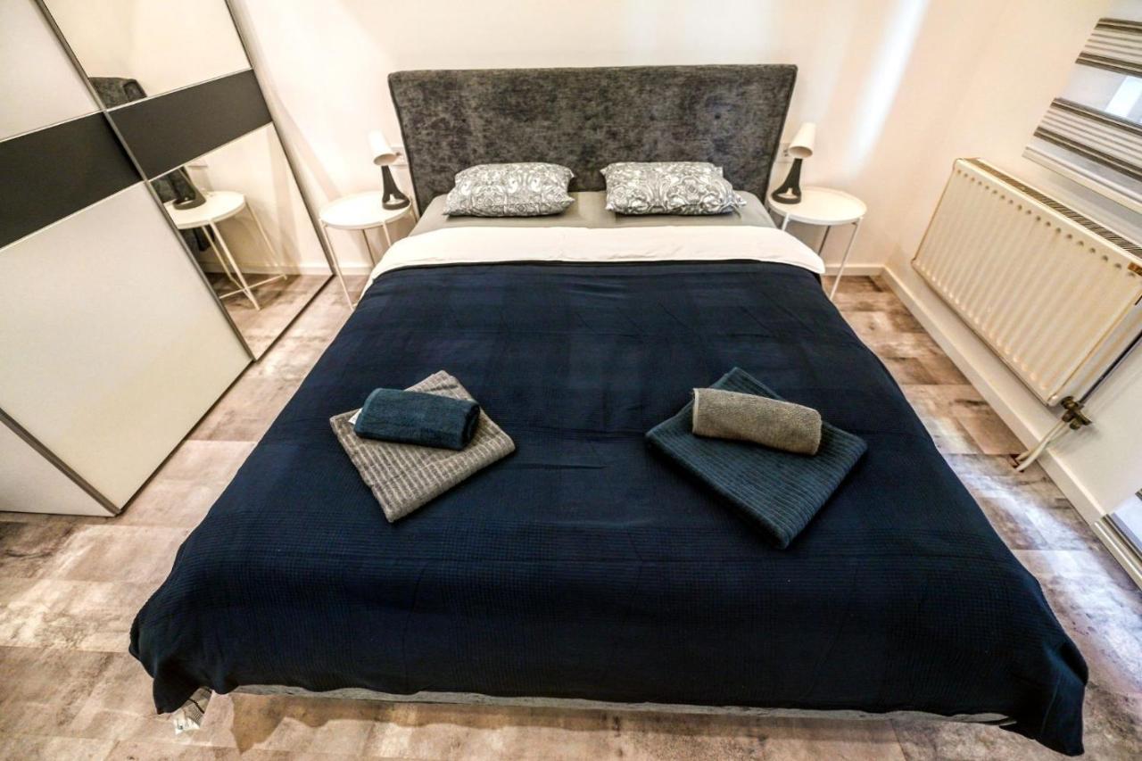 Chill Out Apartment Novi Sad Esterno foto